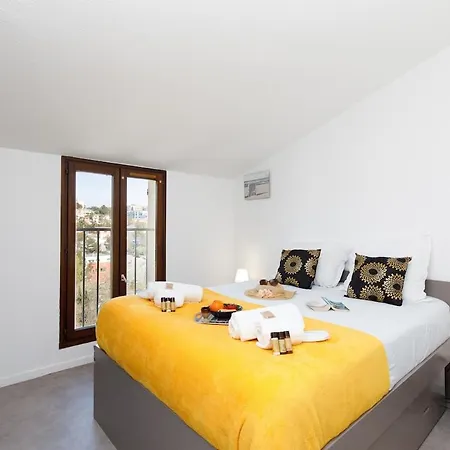 Charles Yourhosthelper Сен-Рафаэль